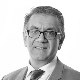 Headshot of Inderjit Gill, Senior Commercial Litigator at Newtons Solicitors.